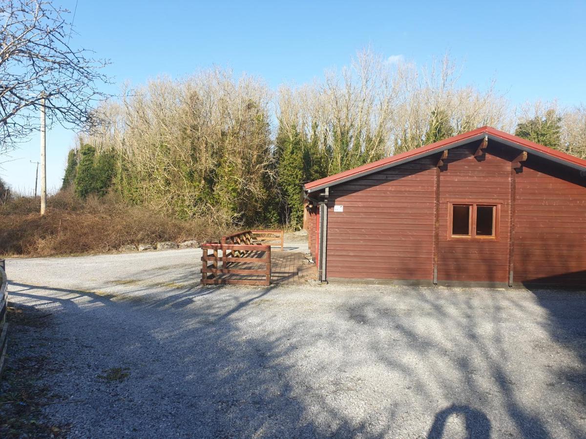 Red Squirrel Lodge Galway Exterior photo
